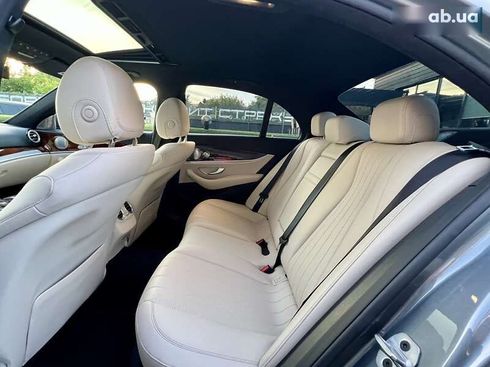 Mercedes-Benz E-Класс 2019 - фото 28