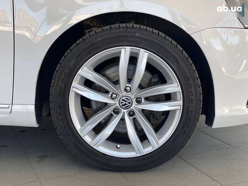 Volkswagen Passat 2011 - фото 8