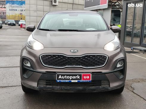 Kia Sportage 2020 коричневый - фото 2