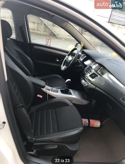 Renault Laguna 2012 белый - фото 16