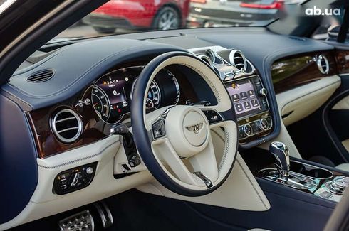 Bentley Bentayga 2019 - фото 22