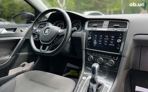 Volkswagen e-Golf 2017 - фото 10