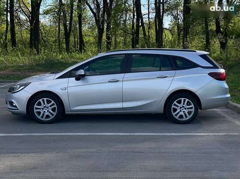 Opel Astra 2017 - фото 9