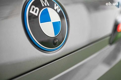 BMW i7 2023 - фото 16