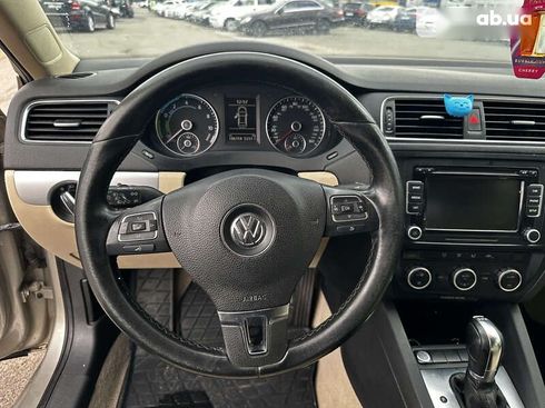 Volkswagen Jetta 2012 - фото 19