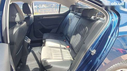 Skoda Superb 2021 - фото 13