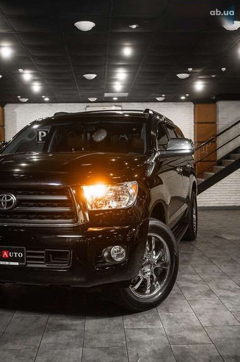 Toyota Sequoia 2014 - фото 5