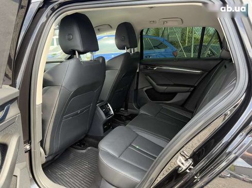 Skoda Octavia 2020 - фото 13