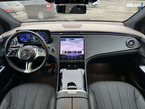 Mercedes-Benz EQE-Класс 2023 - фото 16