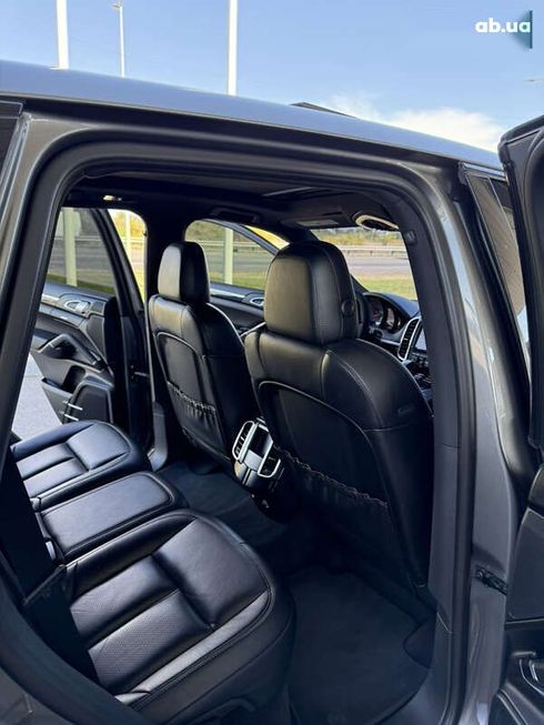 Porsche Cayenne 2015 - фото 20