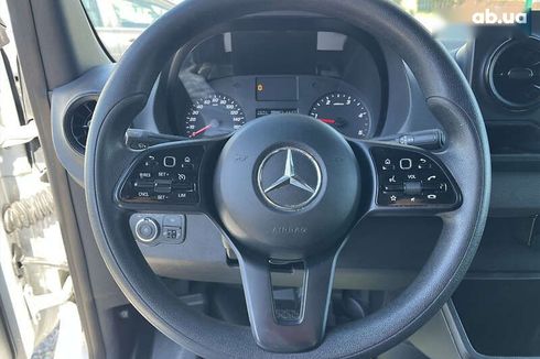 Mercedes-Benz Sprinter 2019 - фото 12