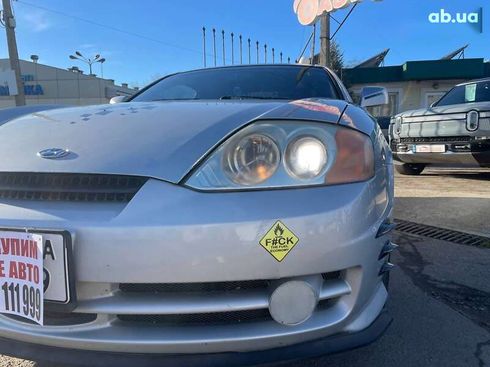 Hyundai Tiburon 2002 - фото 3