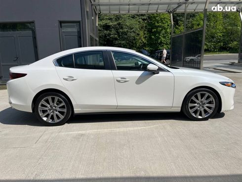 Mazda 3 2019 белый - фото 19