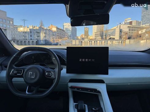 Zeekr 001 2024 - фото 16