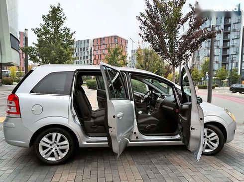 Opel Zafira 2009 - фото 26