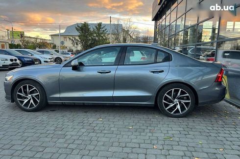 Volvo S60 2019 - фото 4