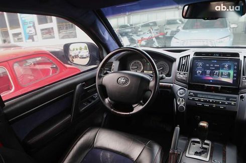 Toyota Land Cruiser 2011 - фото 11