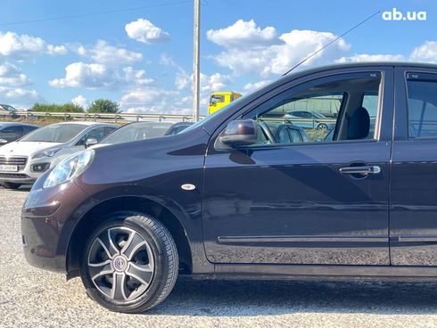 Nissan Micra 2010 фиолетовый - фото 8