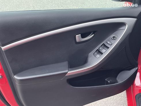 Hyundai i30 2013 красный - фото 12
