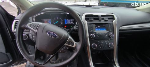 Ford Fusion 2017 серый - фото 4