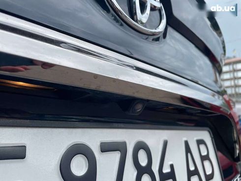 Toyota Camry 2015 - фото 7