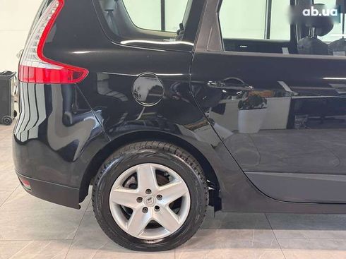 Renault Scenic 2012 - фото 18