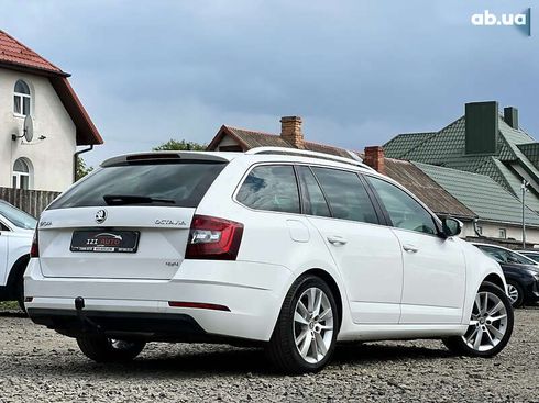 Skoda Octavia 2020 - фото 8