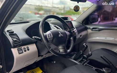 Mitsubishi Pajero Sport 2013 - фото 8