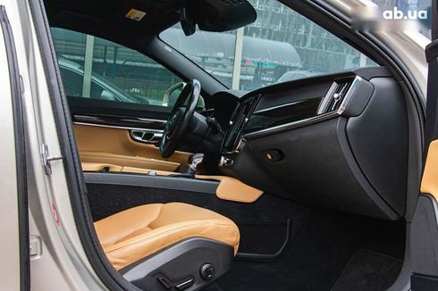 Volvo S90 2017 - фото 21
