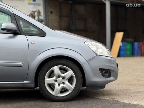 Opel Zafira 2008 серый - фото 26