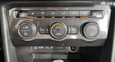 Volkswagen Tiguan 2018 - фото 16