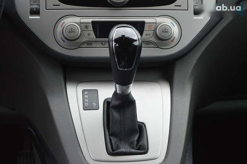 Ford Kuga 2011 - фото 15