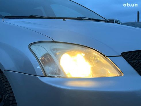 Toyota Corolla 2002 серый - фото 13