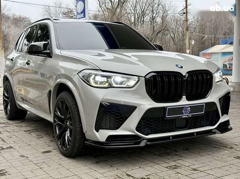 BMW X5 M 2021 - фото 9