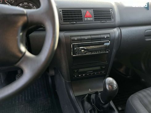 Skoda Octavia 2004 - фото 26