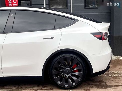 Tesla Model Y 2023 - фото 7