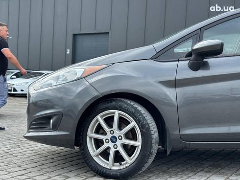 Ford Fiesta 2019 серый - фото 3