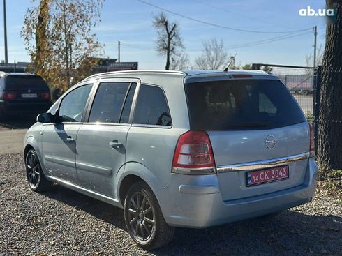 Opel Zafira 2009 - фото 17