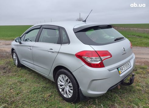 Citroёn C4 2013 серебристый - фото 3