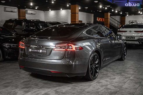 Tesla Model S 2015 - фото 9