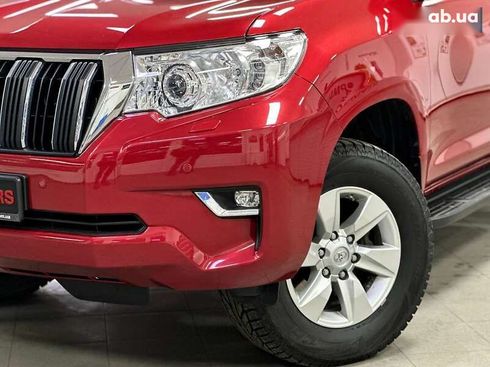 Toyota Land Cruiser Prado 2019 - фото 5