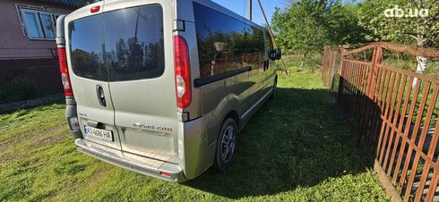 Opel Vivaro 2011 золотистый - фото 4