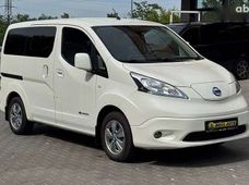 Продаж вживаних Nissan e-NV200 2015 року - купити на Автобазарі