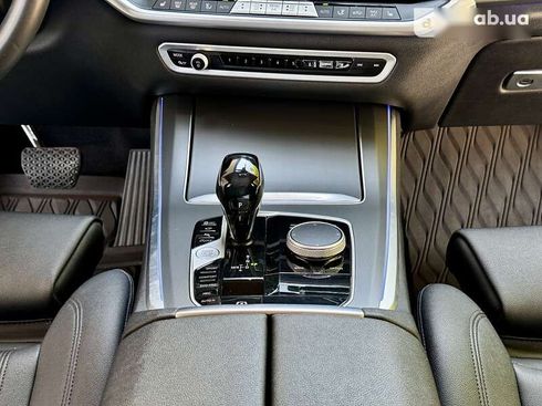 BMW X5 2021 - фото 28