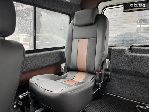 Land Rover Defender 2013 белый - фото 24