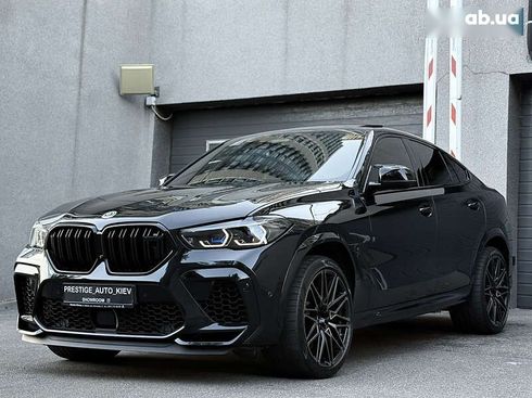 BMW X6 M 2022 - фото 9