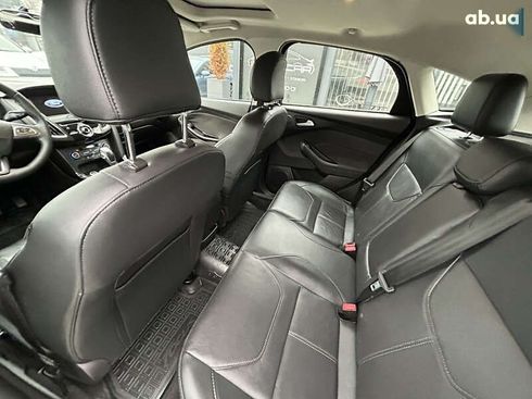 Ford Focus 2017 - фото 22