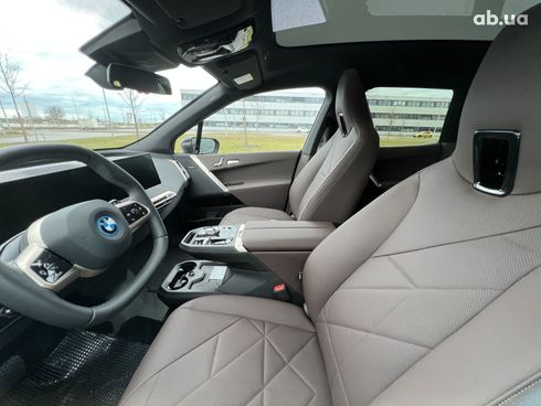 BMW iX 2023 - фото 16
