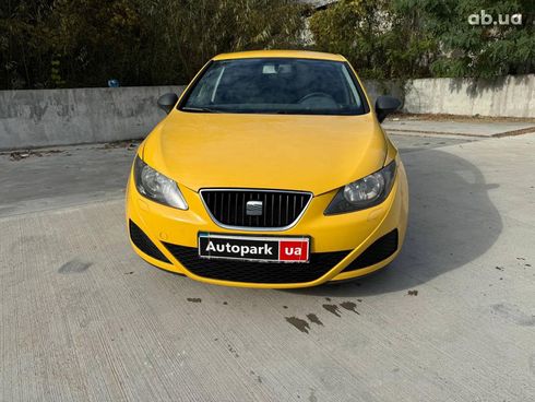 SEAT Ibiza 2011 желтый - фото 2