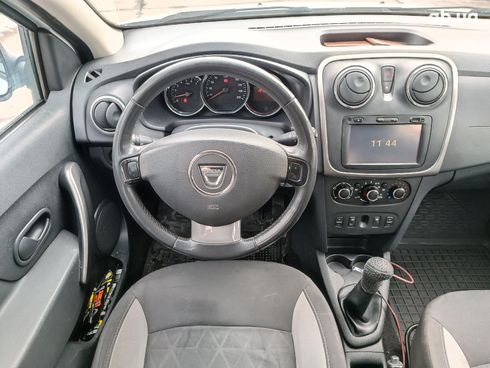 Dacia Sandero Stepway 2014 белый - фото 25